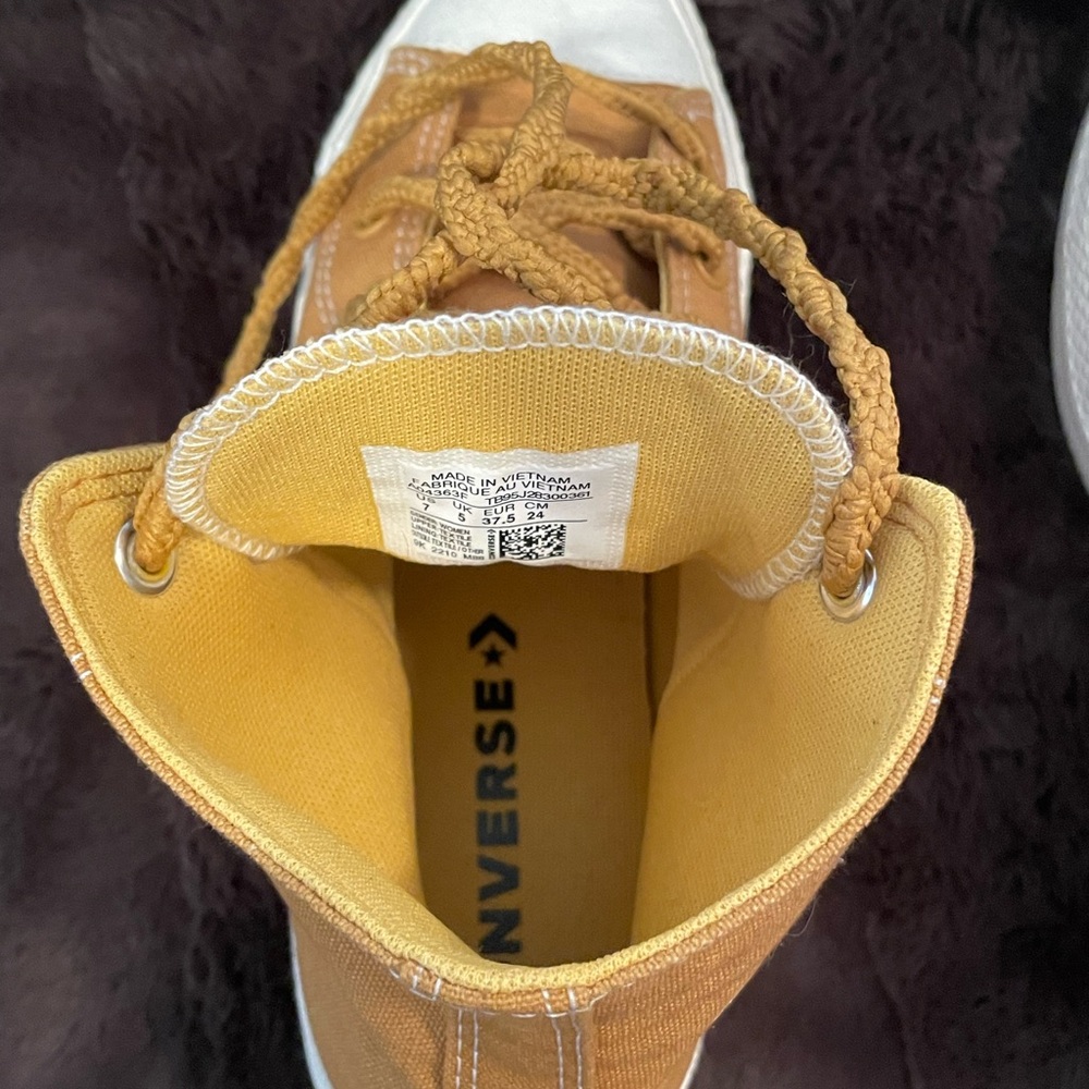 Converse All Star Chuck Taylor High Tops Mustard Sz 7 - Picture 7 of 12